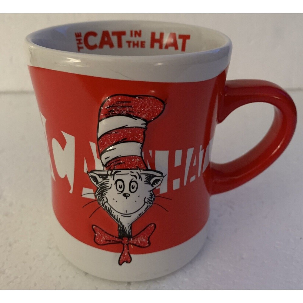 Dr Seuss The Cat in the Hat Mug Universal Studios Islands of Adventure 2006 READ